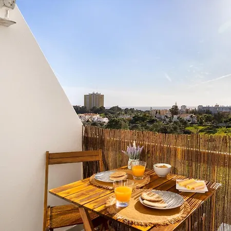 Cor Do Mar - Sunny, Clean And Spacious With Sea View, In - Very Close Walking Distance To The And Village